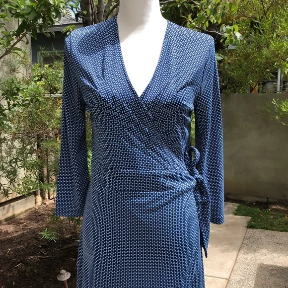 Isaac Mizrahi for Target Blue Print Wrap Dress, size M - Picture 2 of 15